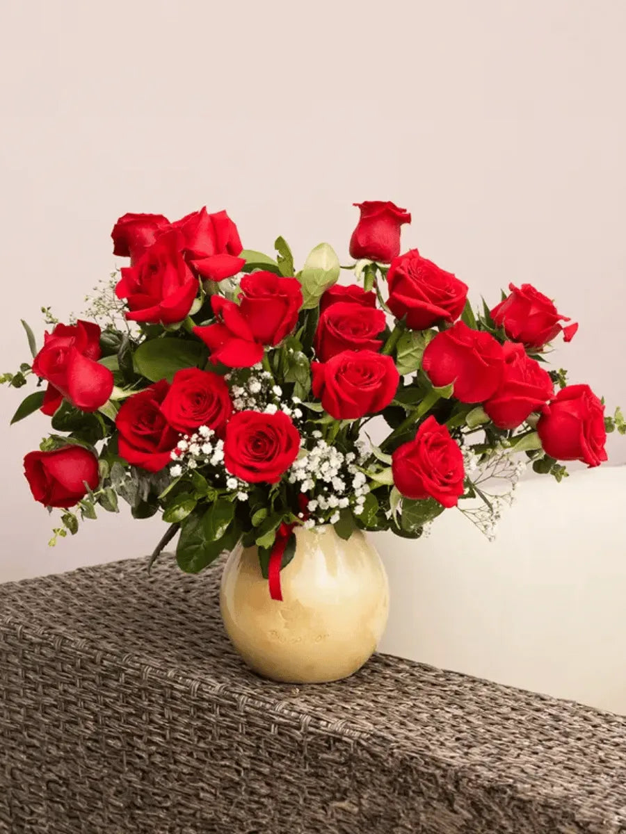 JULIA VASE